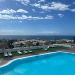 With Sea View Island Village 公寓 阿德耶